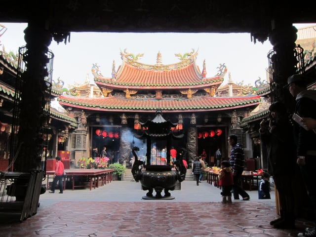 Lugang Mazu Temple