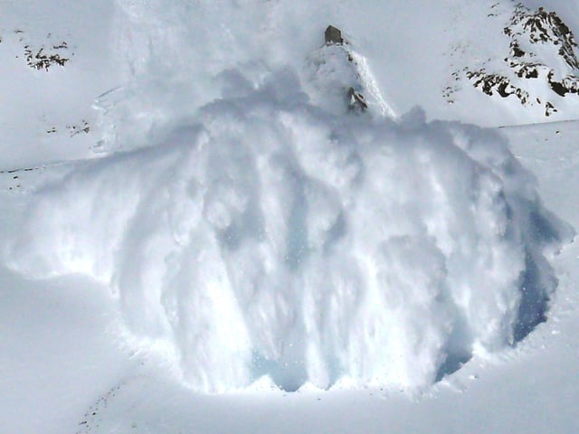 A powder snow avalanche