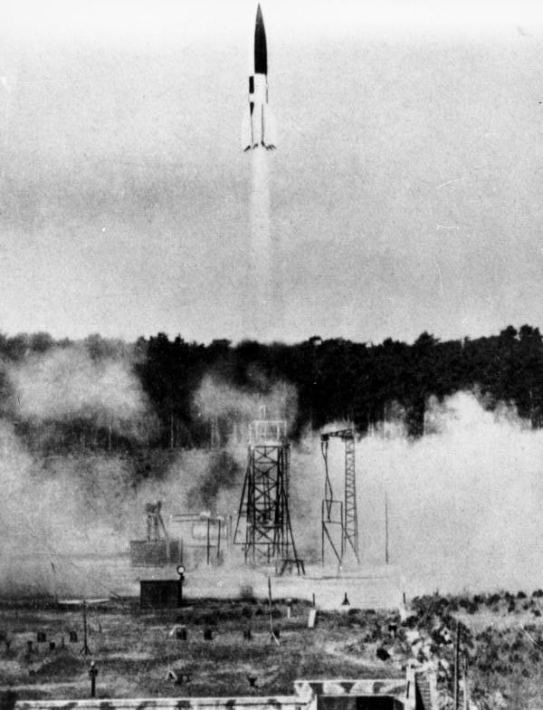 A V-2 rocket launched from a fixed site in Peenemünde, 21 June 1943