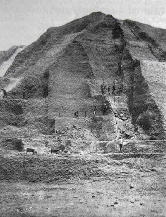 Guano mining in the Central Chincha Islands, ca. 1860.
