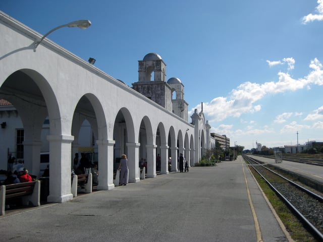 Platform-side, Orlando Amtrak Station