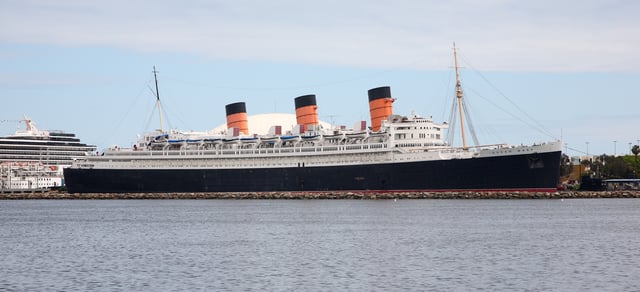 RMS Queen Mary in Long Beach Harbor