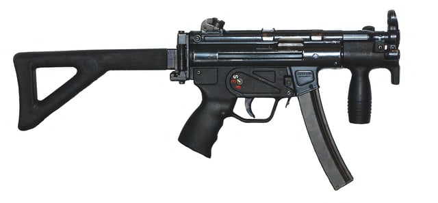 MP5K-PDW (early prototype, lacking 'Navy' trigger group and lugged barrel).