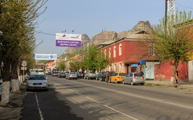 Street scene in Osh.
