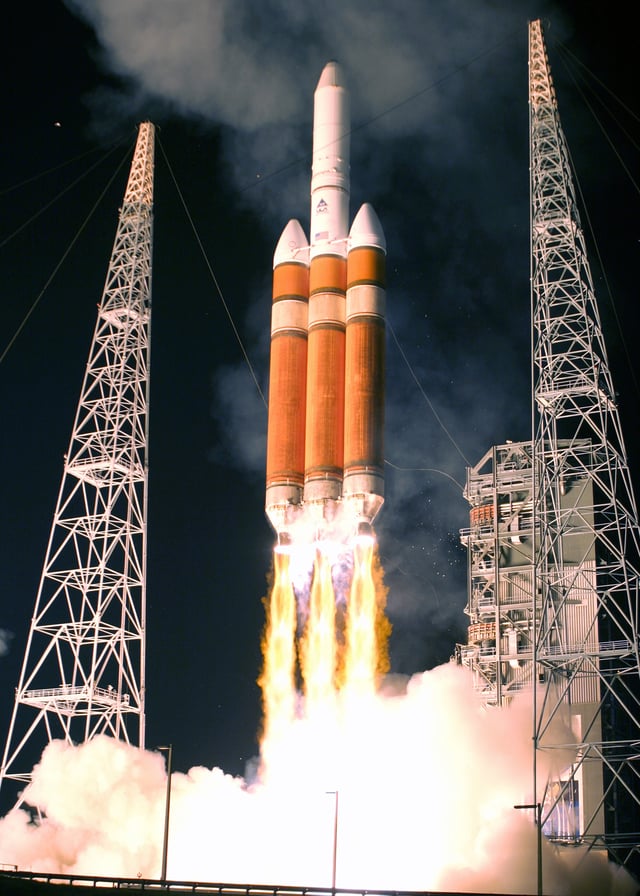 Launch of an Air Force Delta IV heavy rocket carrying a DSP-23 early warning satellite