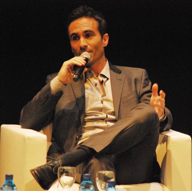 Carbonell promoting Lost in 2010