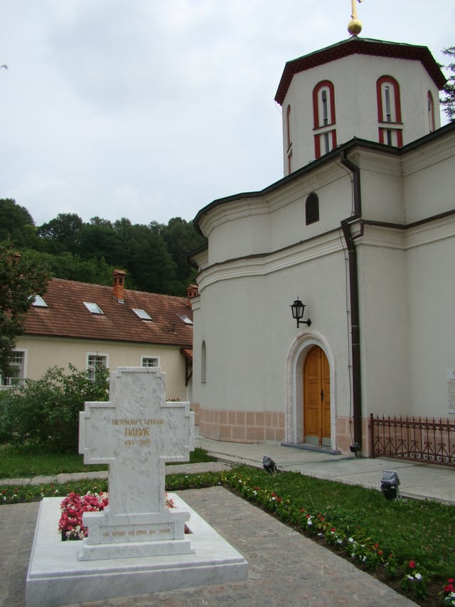 Grave of Patriarch Pavle at Rakovica monastery
