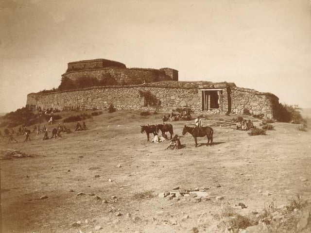 The fort of Enda Eyesus.