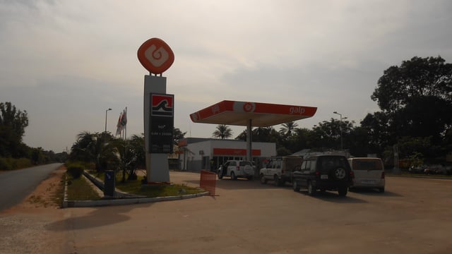 Petrol station in São Domingos
