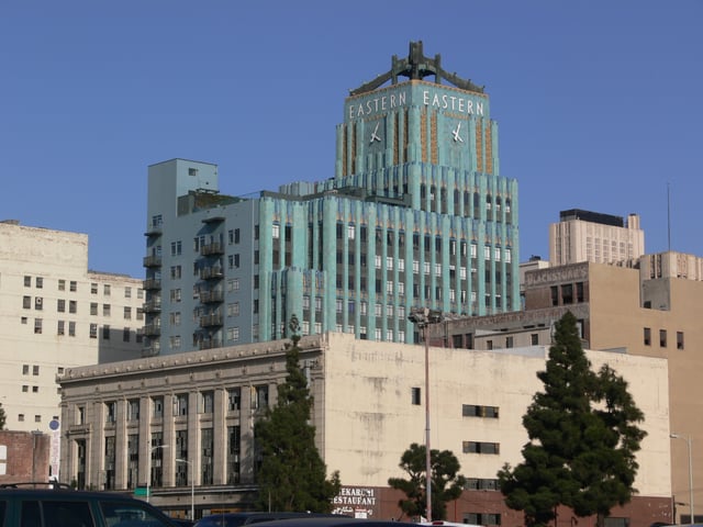 The Eastern Columbia Building: the Entrance to the Historic Core and the "Jewel of Downtown"