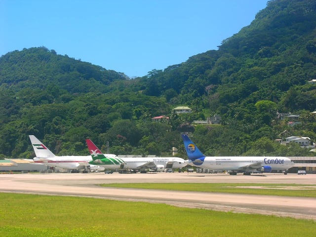 Aircraft at Seychelles International Airport