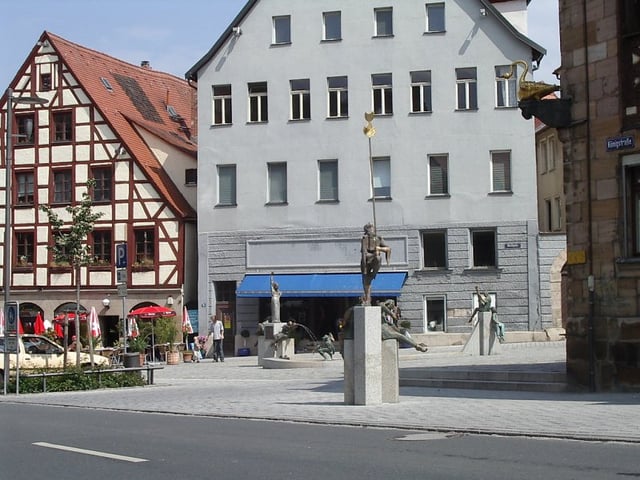 Gauklerbrunnen at the "Grüner Markt", 2004