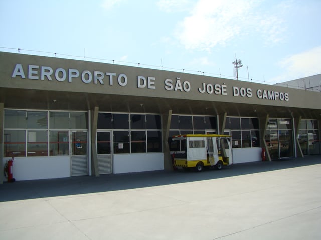 São José dos Campos Airport