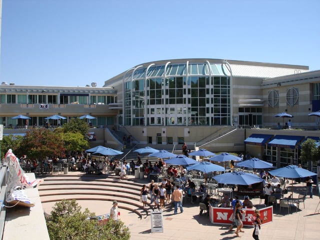 Price Center