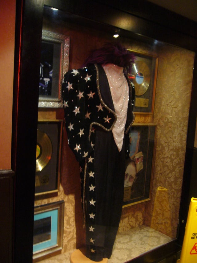 Elton John costume from the 1986 Tour de Force Australian concerts, on display in the Hard Rock Cafe, London