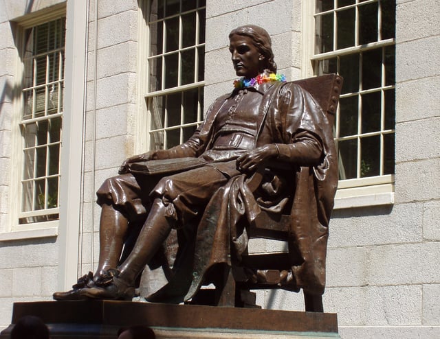 John Harvard statue, Harvard Yard