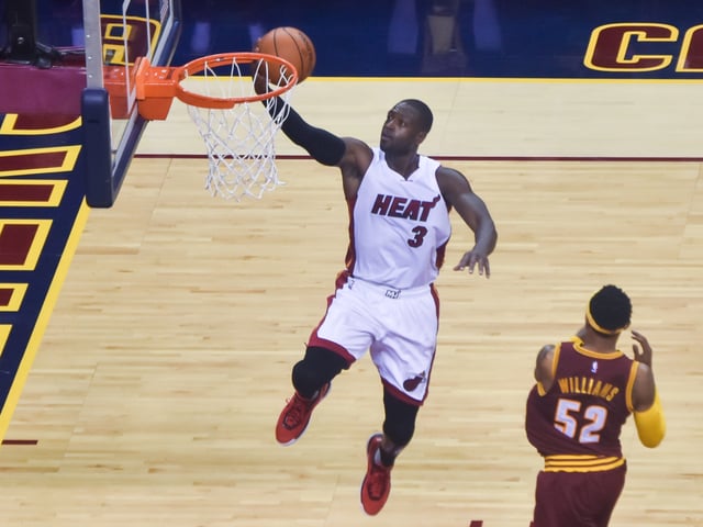 Wade making a lay-up for the Heat in 2015.