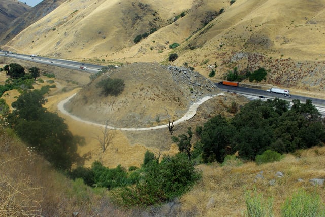 A section of the 1915 Ridge Route in Lebec, California, abandoned when US 99 (later upgraded to I-5) was constructed over the Tejon Pass in order to make the travel straighter and safer.