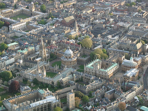 Aerial view of Oxford city centre