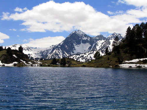 Pic de Bugatet in the Néouvielle massif