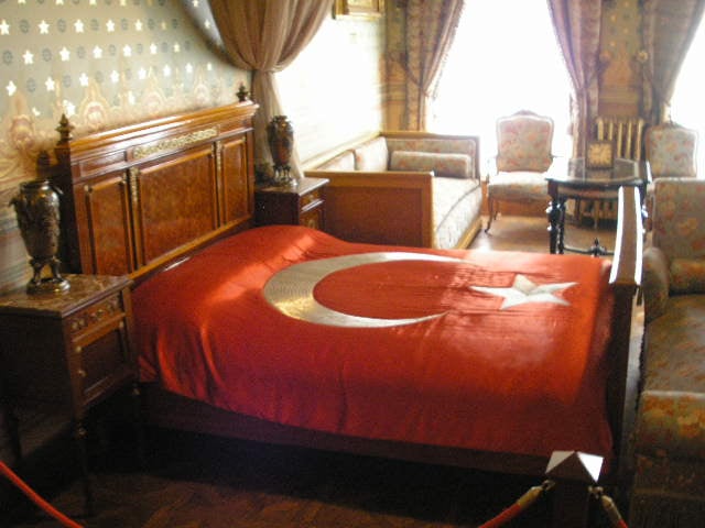 Atatürk's deathbed