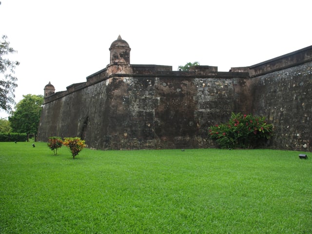 The Fortaleza de San Fernando de Omoa was built by the Spanish to protect the coast of Honduras from English pirates.