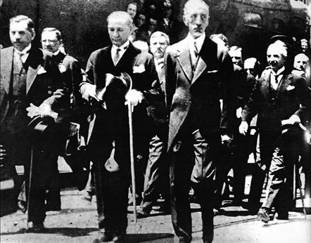 Atatürk with King Faisal I of Iraq in Ankara, 1931