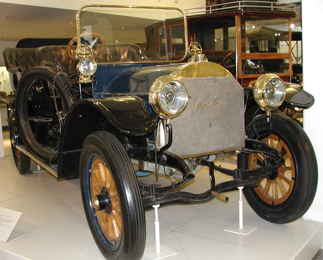 A DMG Mercedes Simplex 1906 in the Deutsches Museum