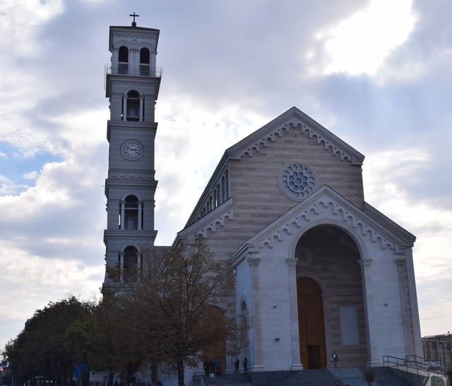 Cathedral of Saint Mother Teresa, Prishtinë