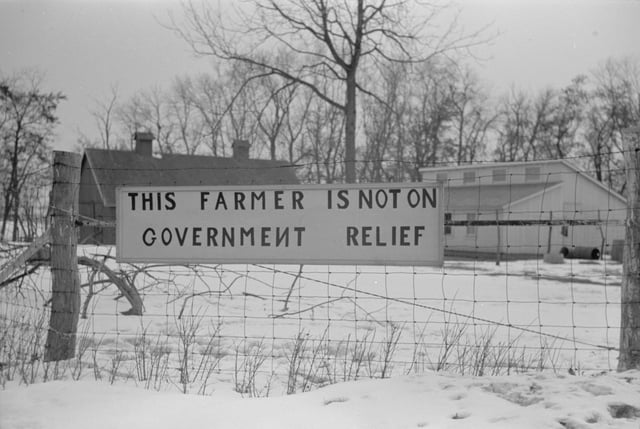 Anti-relief protest sign near Davenport, Iowa by Arthur Rothstein, 1940