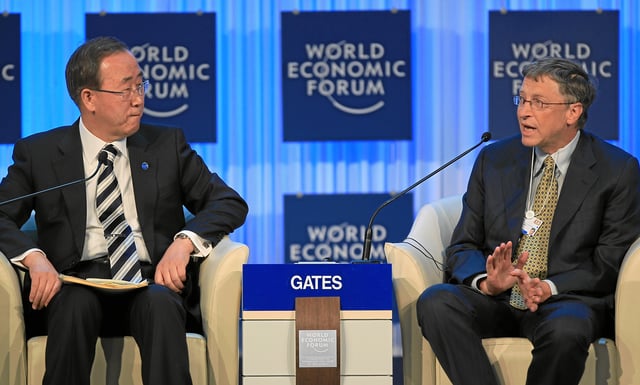 Ban Ki-moon with Bill Gates, World Economic Forum, 24 January 2013