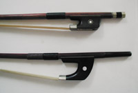 French (upper) and German bows compared