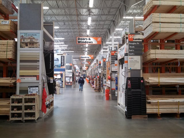 Center aisle of a Home Depot store in 2014.