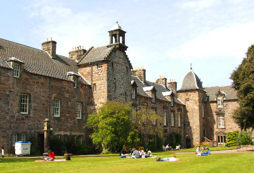 Quadrangle of St Mary's College