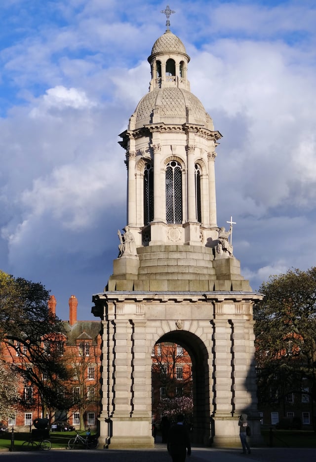 Parliament Square: The Campanile