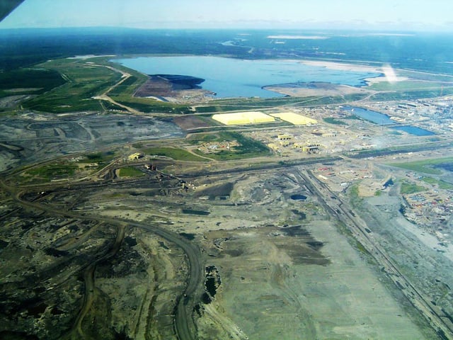 Syncrude's Mildred Lake mining site and plant at the Athabasca oil sands