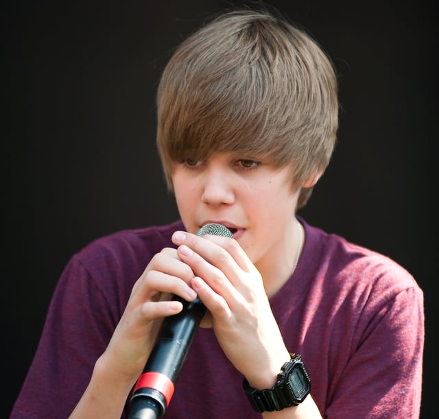Bieber in 2010, displaying his trademark earlier haircut
