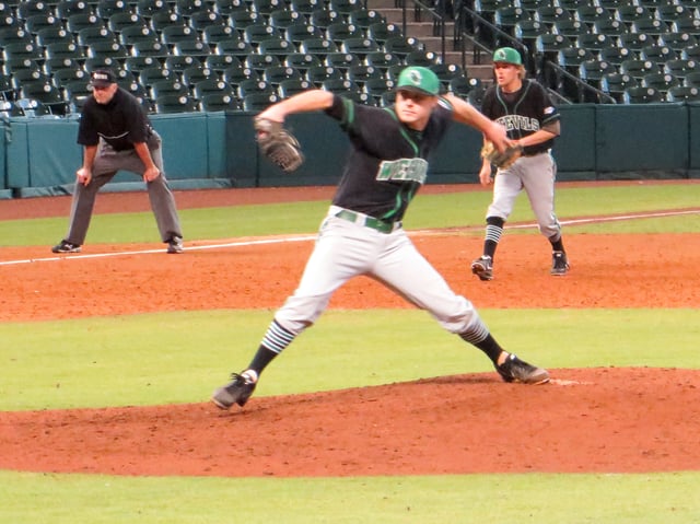 UAM pitcher Jeff Harvill delivers a pitch at Minute Maid Park in 2014.