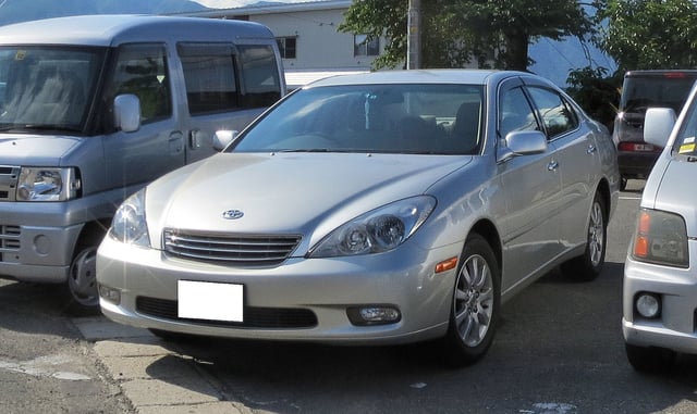 2001–2003 Toyota Windom 3.0G (Japan)