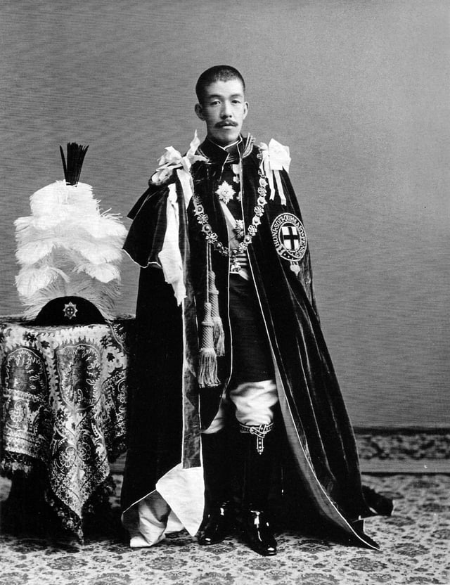 Emperor Taishō in the robes of the Order of the Garter, as a consequence of the Anglo-Japanese Alliance