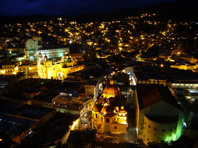 Guanajuato City became the world's leading silver producer in the 18th century as a result of the veta madre