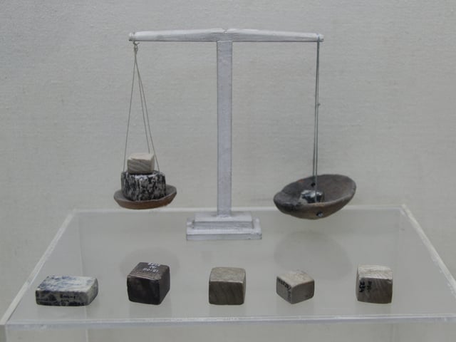 Harappan weights found in the Indus Valley.