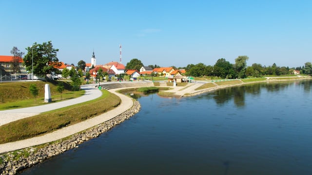 Mur river at Mursko Središće