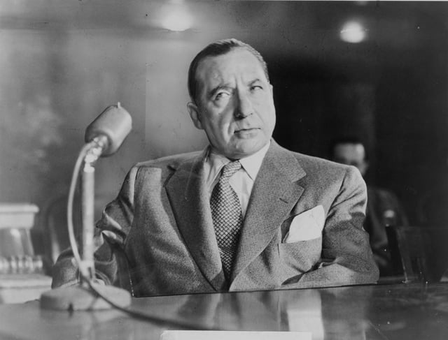 American gangster Frank Costello, testifying before the Kefauver Committee, during an investigation of organized crime.