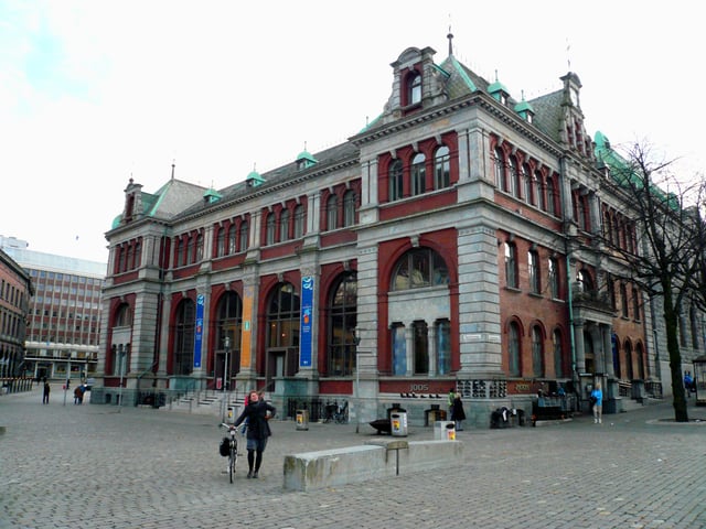 The stock exchange, Bergen Børs (est. 1813) erected its new building in 1861–1862; the building was sold in 1967.