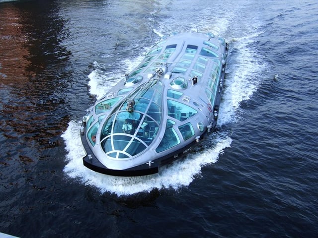 Tokyo Cruise Ship Himiko