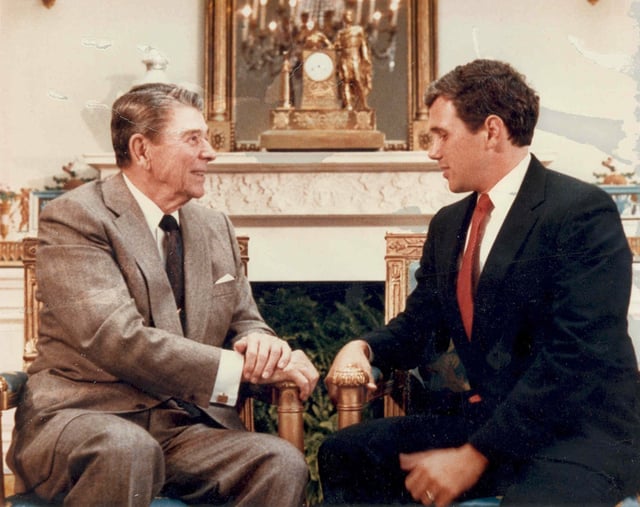 Pence meeting President Ronald Reagan at the White House in 1988