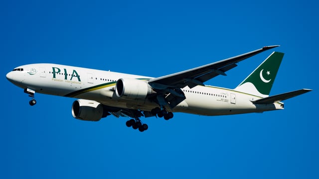 A Boeing 777-200LR in the colors of its first operator, Pakistan International Airlines.