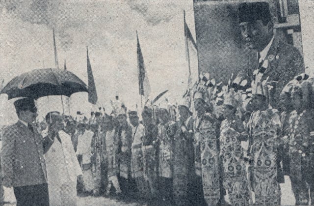 Sukarno visiting Pontianak, West Kalimantan in 1963