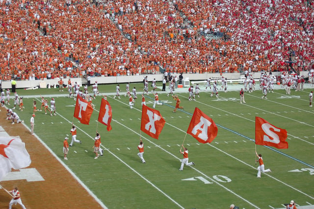 Texas Longhorns football playing against Oklahoma in the 2007 Red River Rivalry